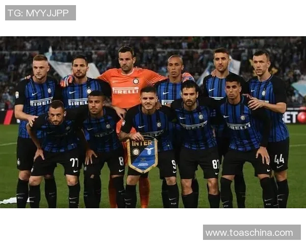 AC米兰对阵劲敌的精彩较量展现了球队的努力与拼搏精神 AC米兰对阵劲敌的精彩较量展现了球队的努力与拼搏精神